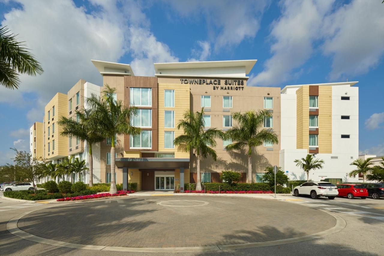 Hotel Towneplace Miami West 3*